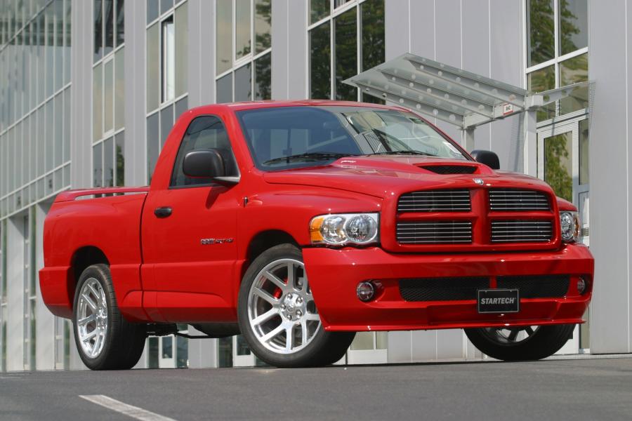  Dodge Ram SRT10 by Startech 2005 года  (фото 10 из 10)